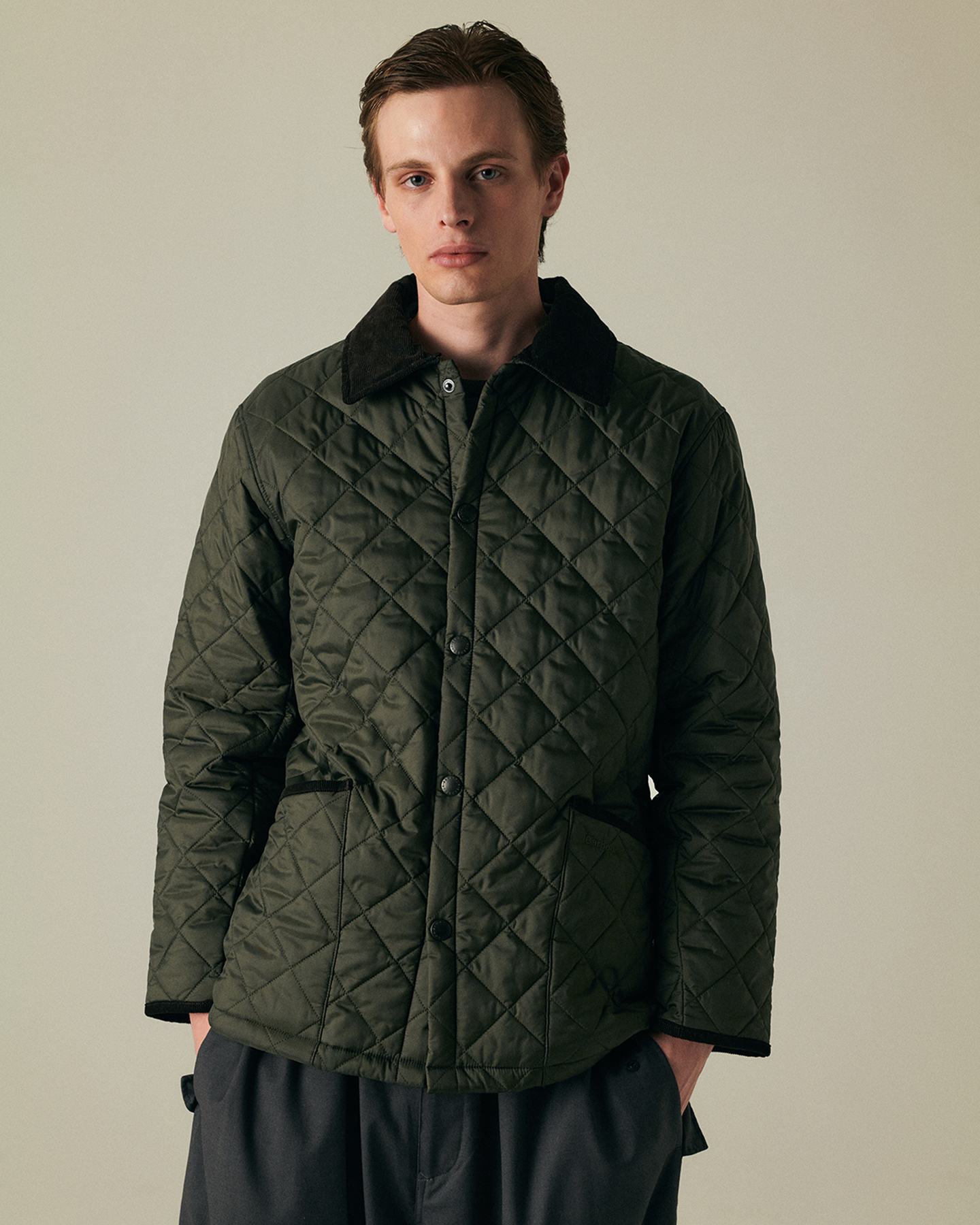 Liddesdale Quilt Jacketを着用した男性