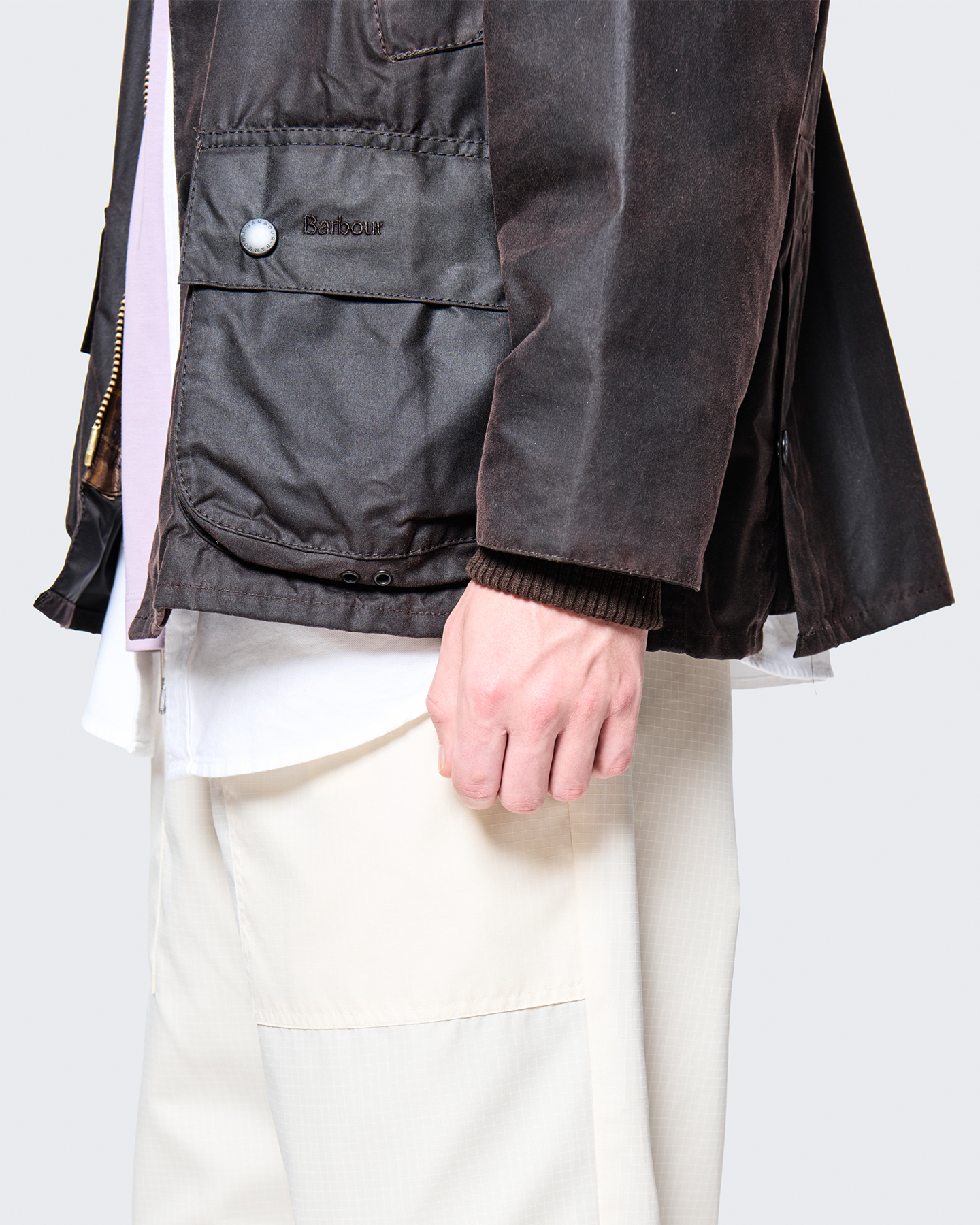 Regular fit Bedaleを着用した男性