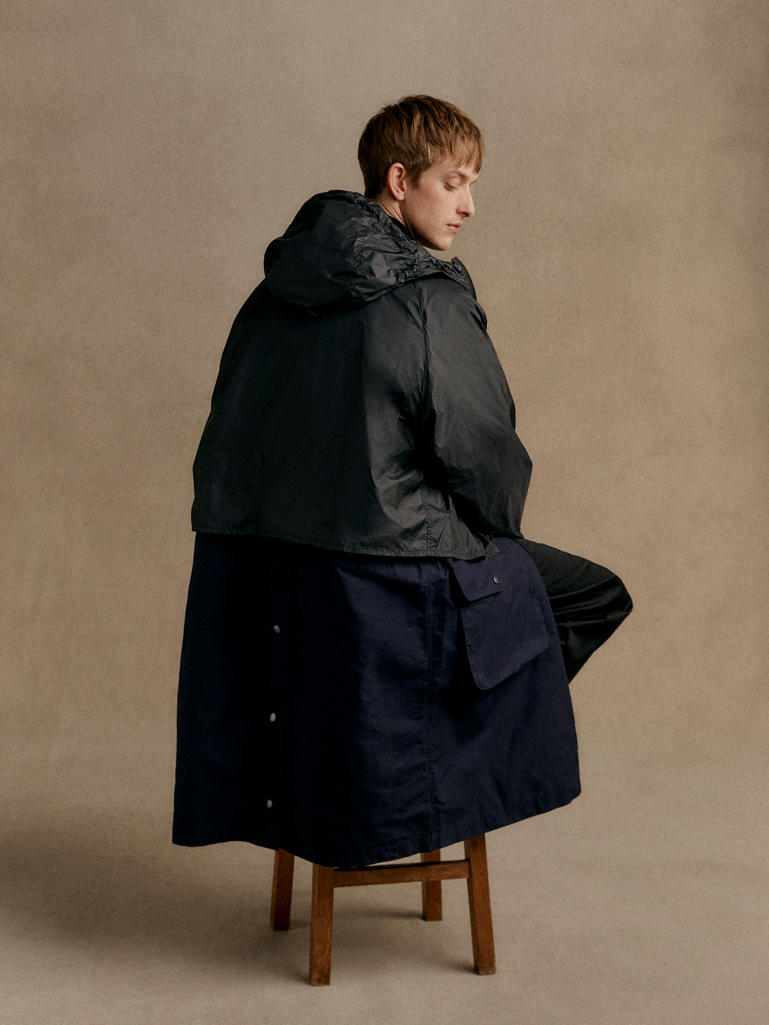 Barbour x Kaptain Sunshine - Endurance Casual Jacketを着用した男性