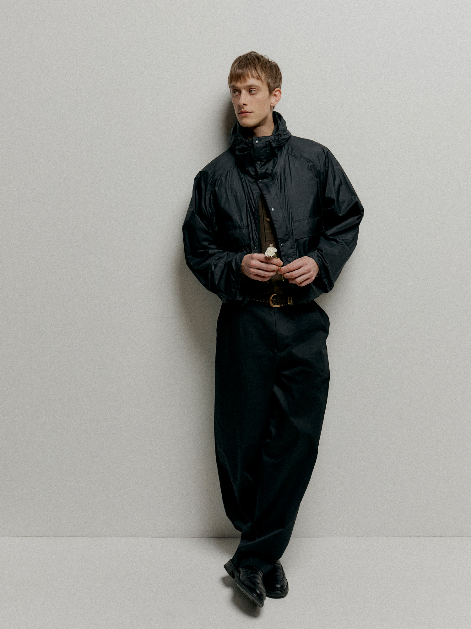 Barbour x Kaptain Sunshine - Endurance Casual Jacketを着用した男性