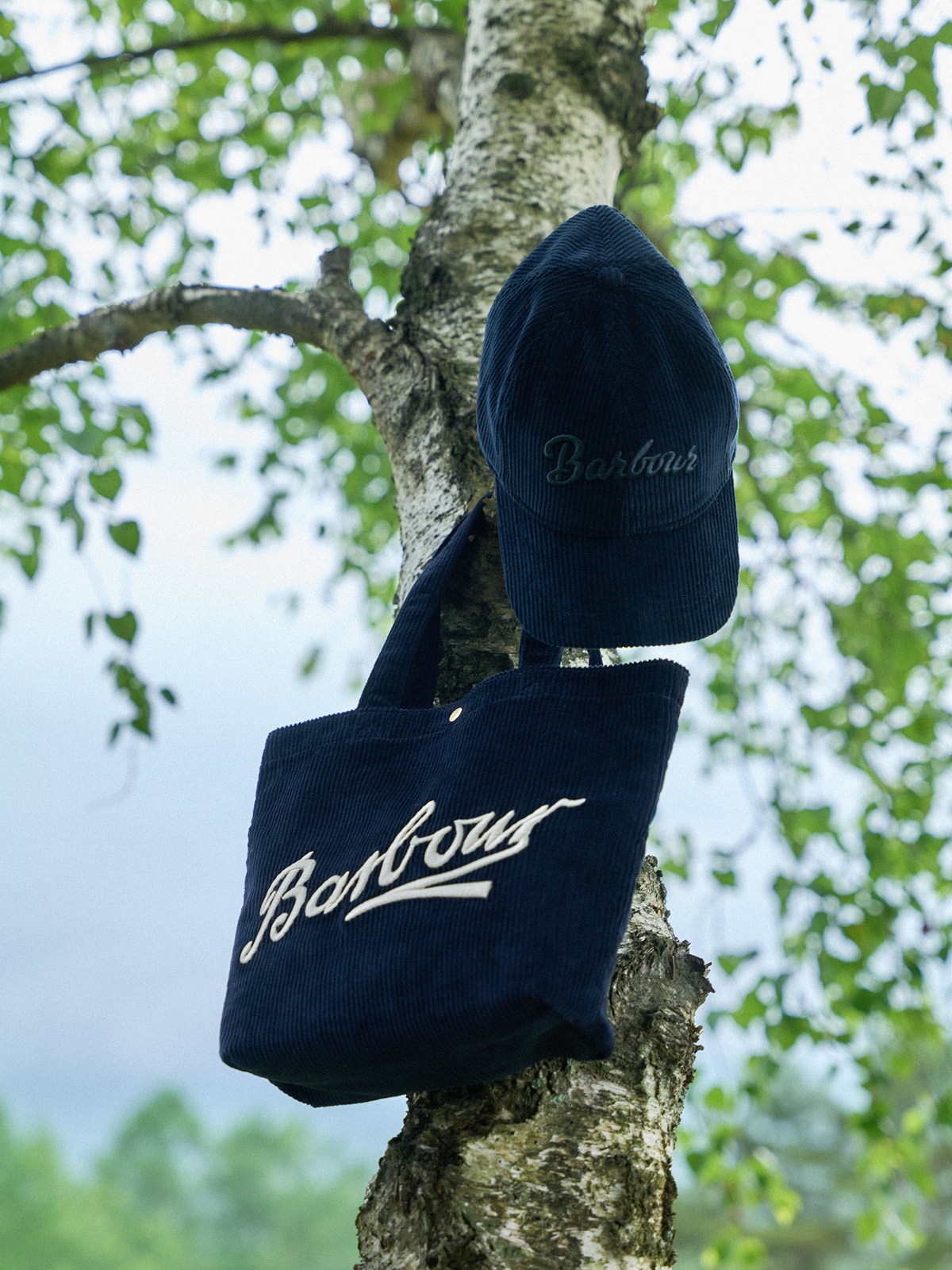 BAG Carrick Tote / CAP Ivybridge Cap / JACKET Northumbria Wax Jacket